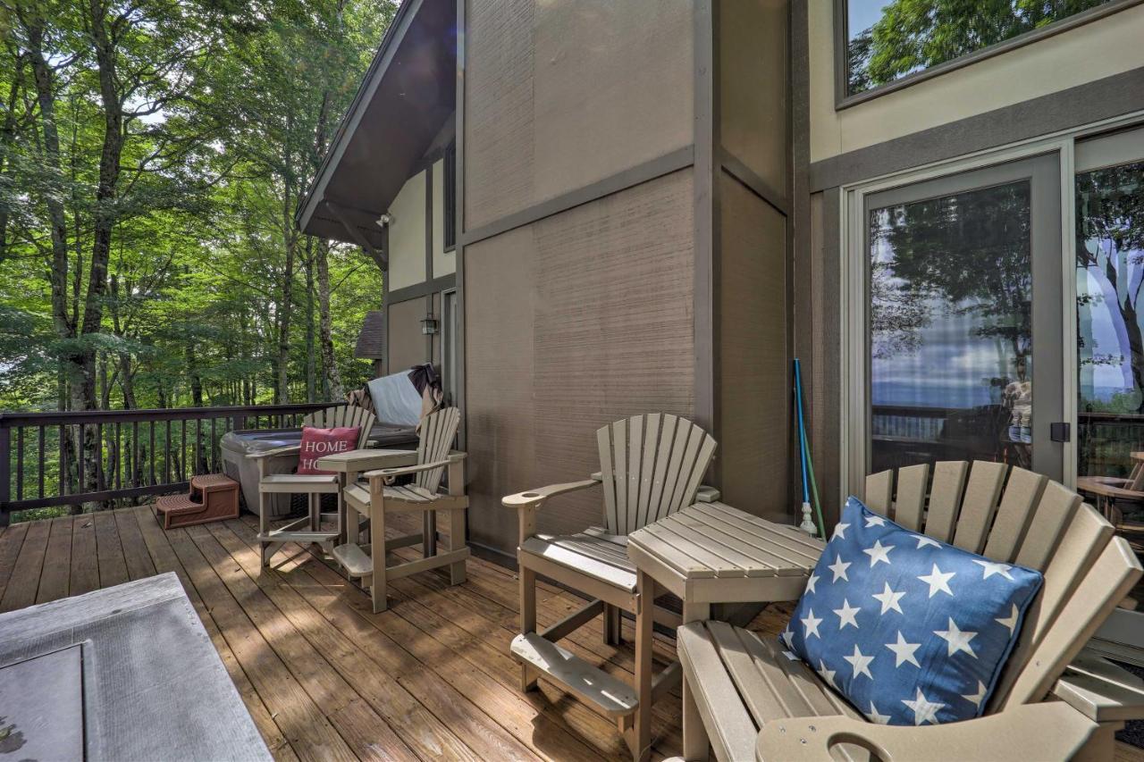 Beech Mountain Cabin Retreat With Hot Tub And Views! المظهر الخارجي الصورة