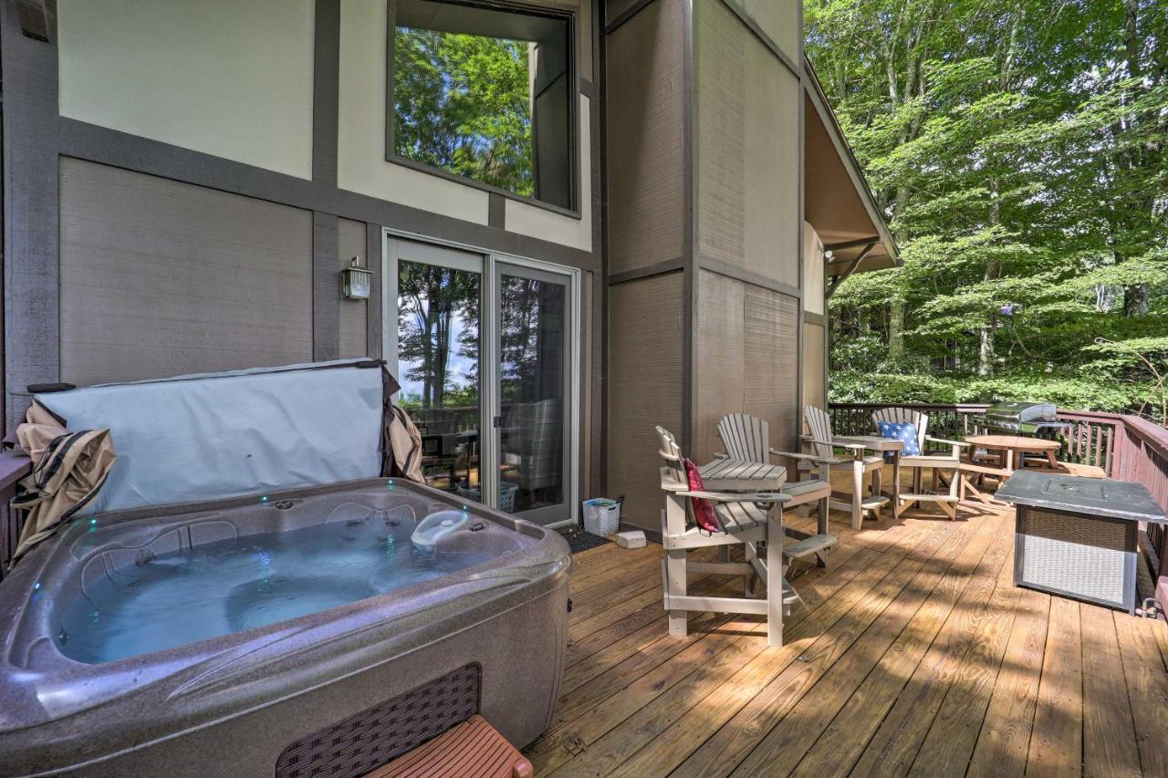Beech Mountain Cabin Retreat With Hot Tub And Views! المظهر الخارجي الصورة