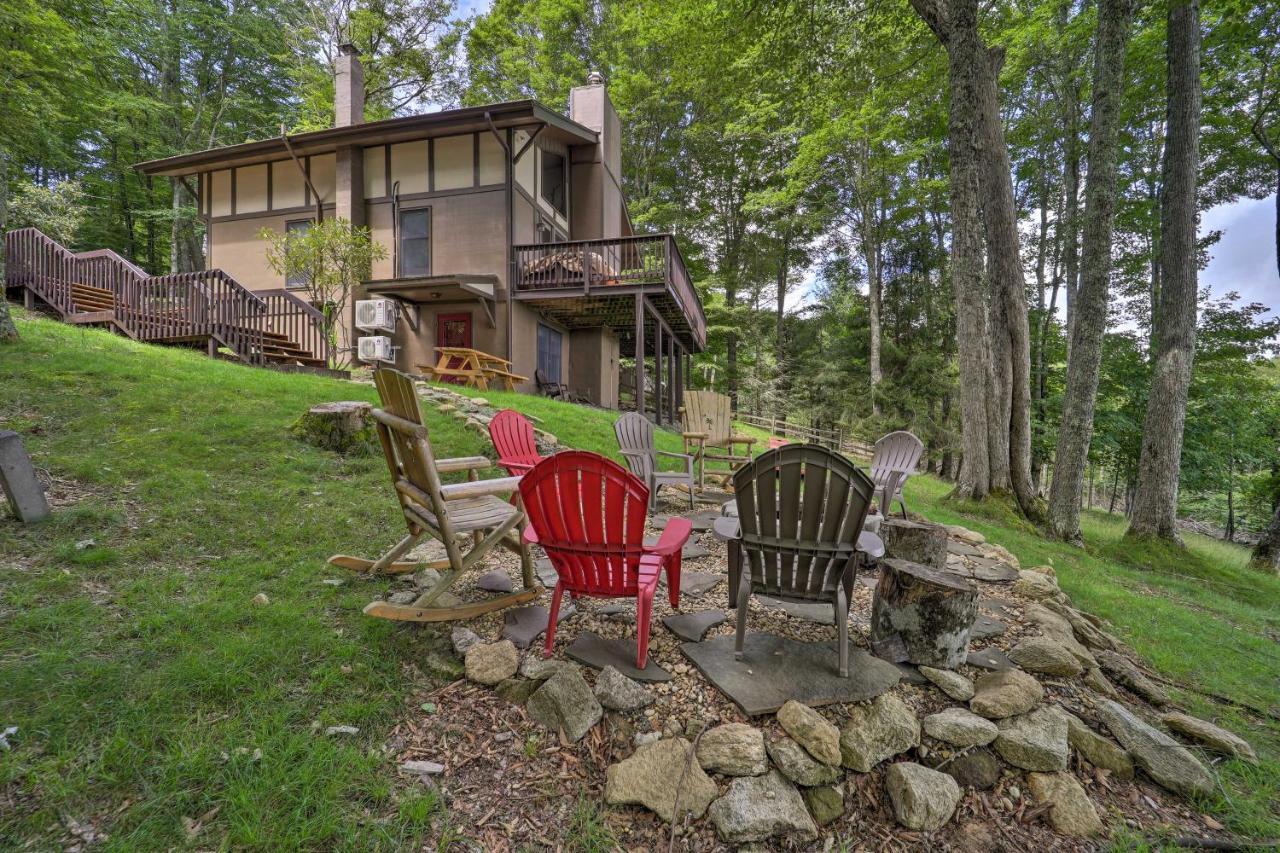 Beech Mountain Cabin Retreat With Hot Tub And Views! المظهر الخارجي الصورة