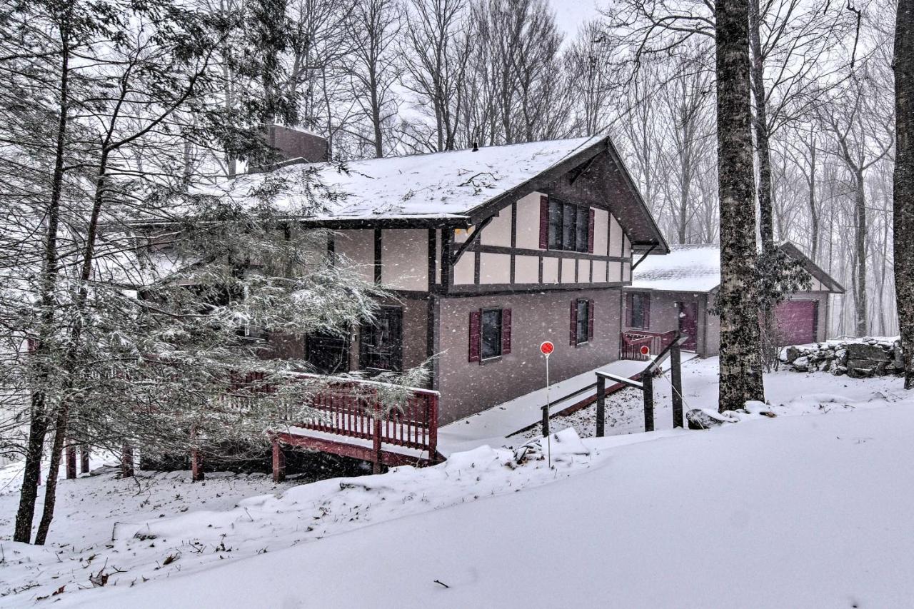 Beech Mountain Cabin Retreat With Hot Tub And Views! المظهر الخارجي الصورة